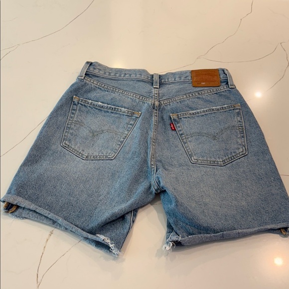 Levi's® Premium
501° 9OS PATCHWORK WOMEN'S SHORTS
Size 27 
Button fly - Picture 4 of 8